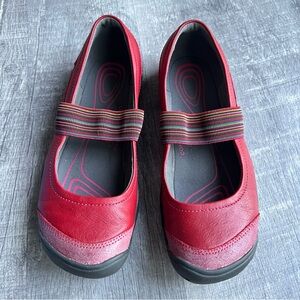 KEEN Rivington Mary Jane CNX Red Multicolored Strap Size 8